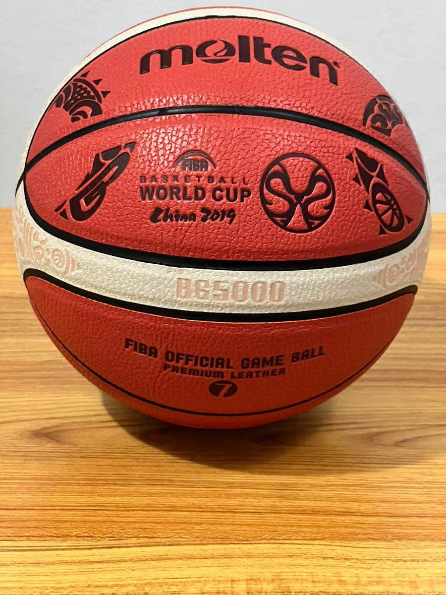 Balón Molten BG3800 edición Mundial 2023